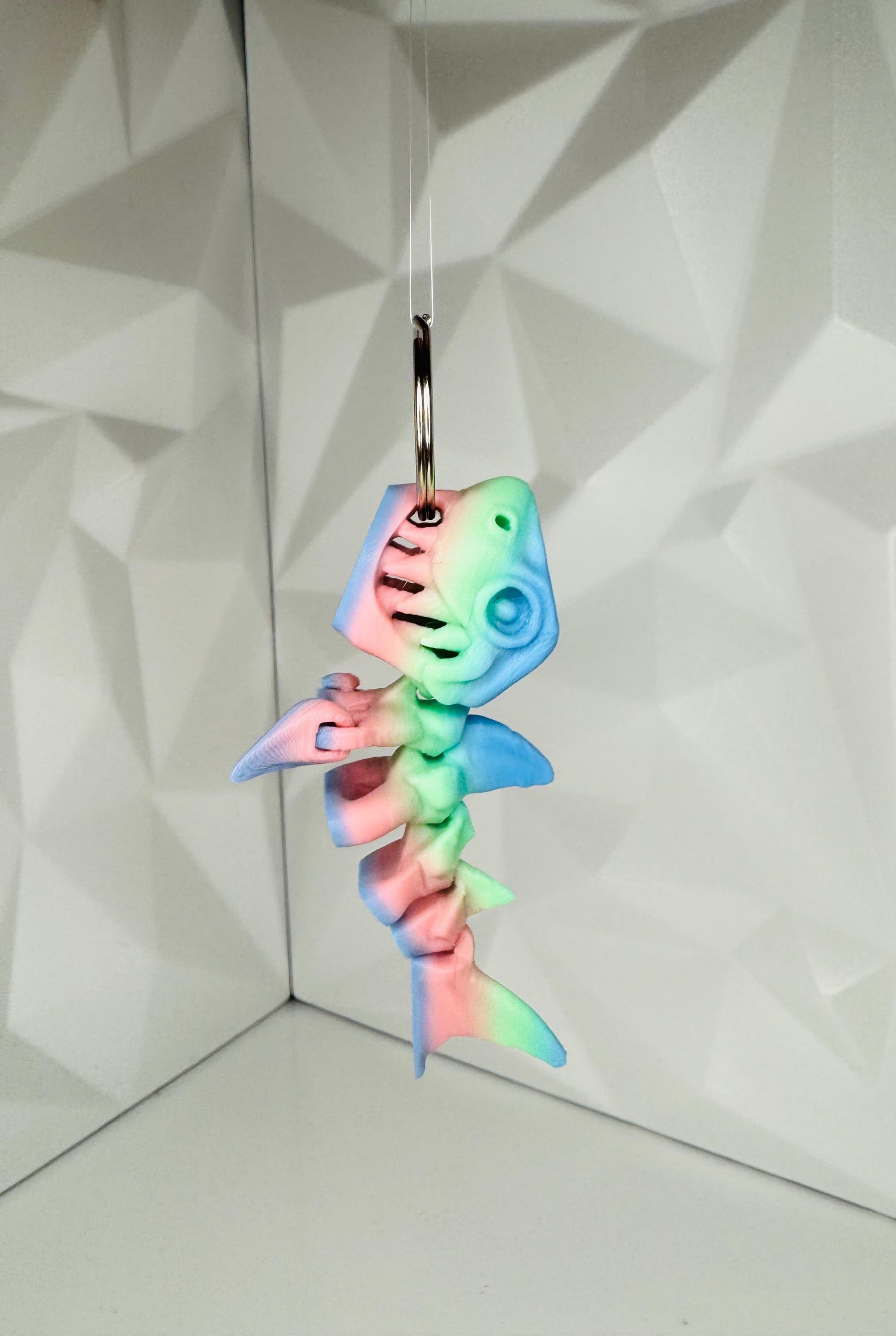 Hai Stark Schlüsselanhänger Rainbow 3d-druck, Größe S