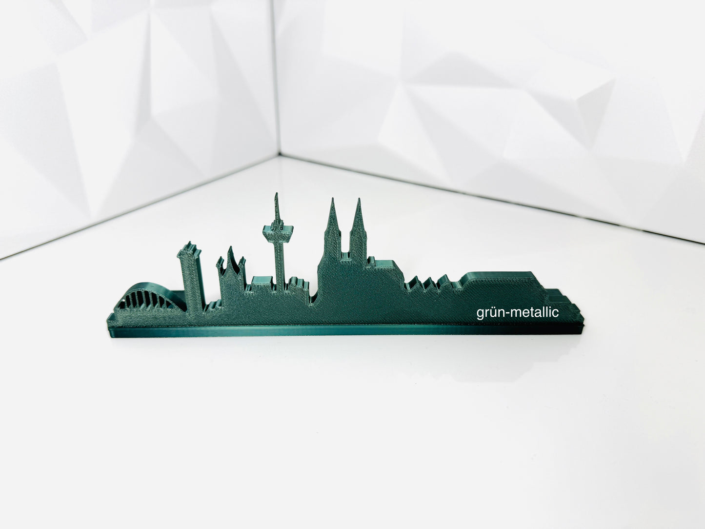 Skyline gruen metallic