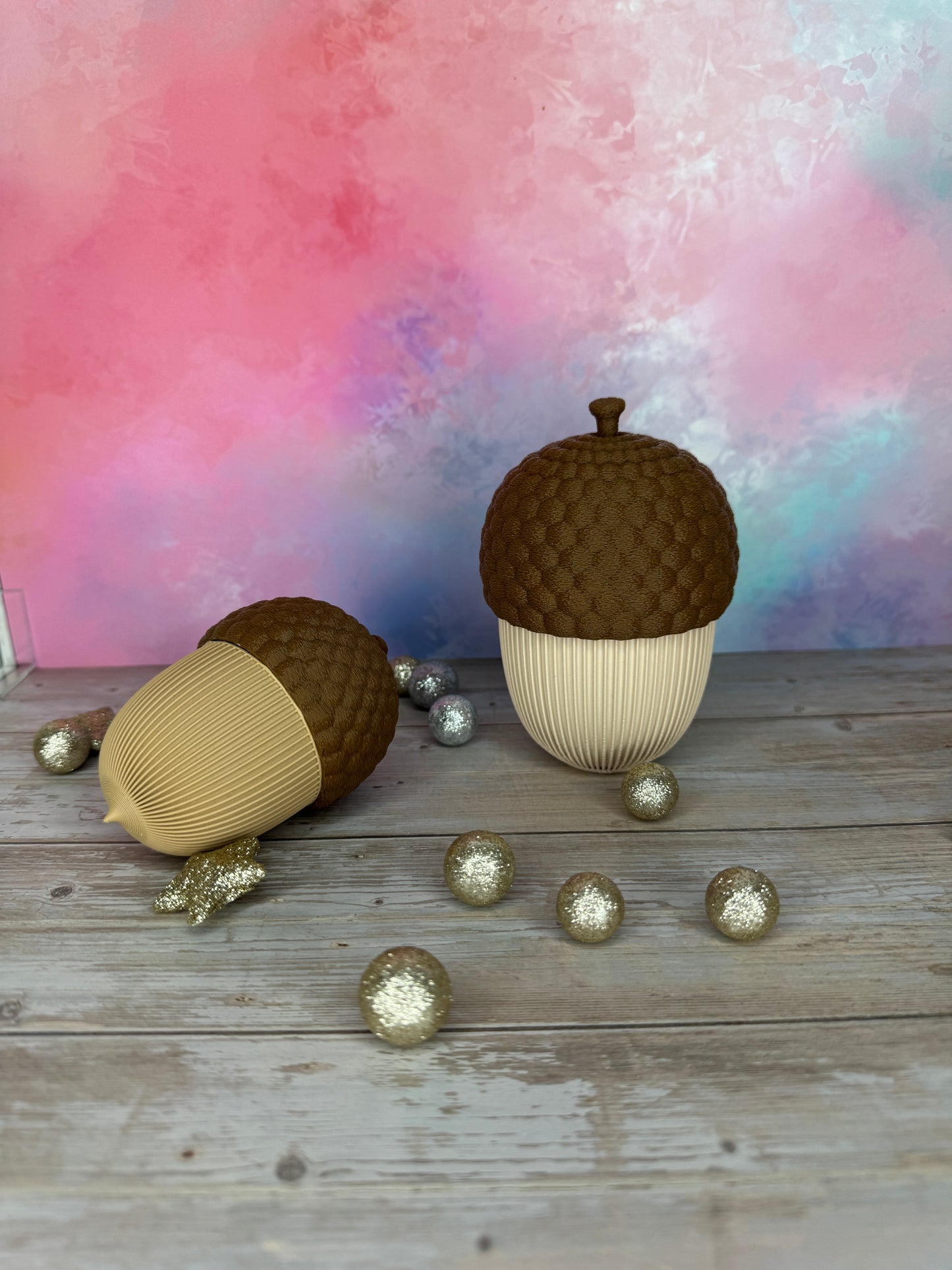 Dekorative Eichel aus dem 3D-Drucker für Herbst- und Winterdeko stehend und liegend 2 (Beige + Braun  Sand+Braun)