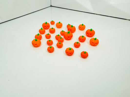 20er Set Mini‑Kürbisse aus 3D‑Druck, ca. 10‑16 mm Höhe – Streudekoration für Halloween