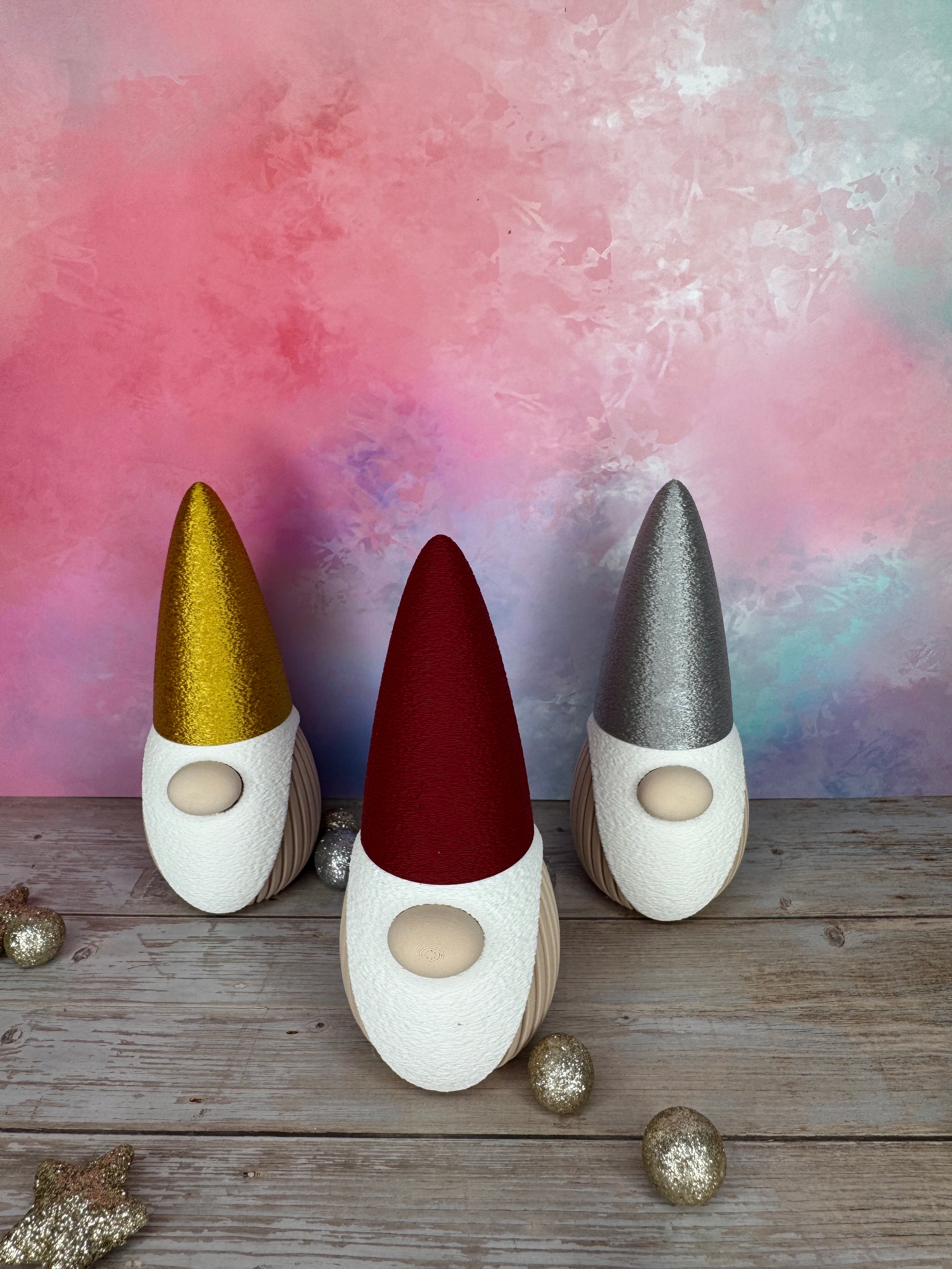 Weihnachtliche Wichtel 3d-druck, Mützen gold, selber und dunkelrot